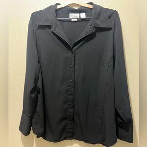 Classic Black Button Down Blouse – Size 2X 🖤